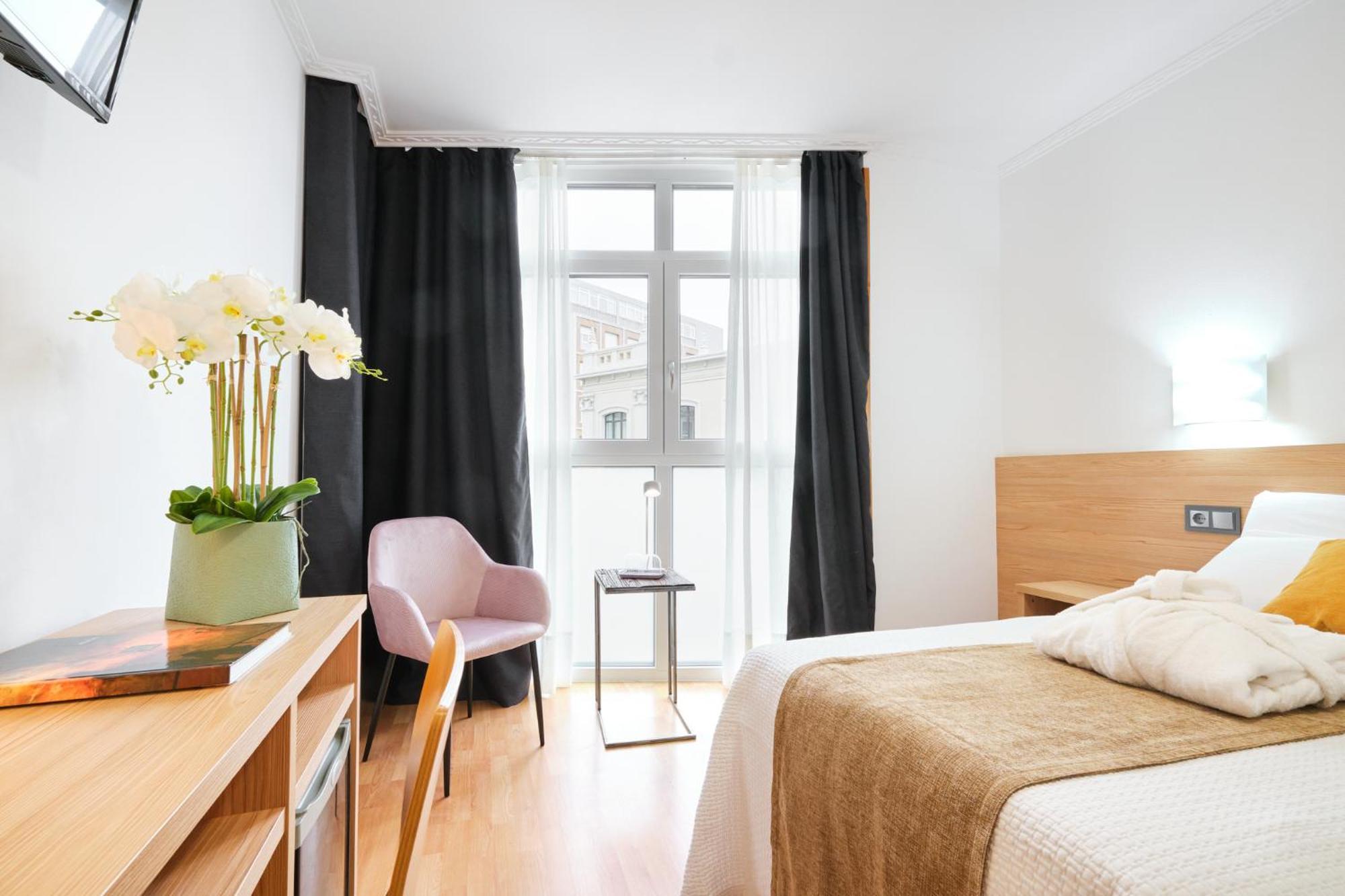Hotel Don Manuel Gijón Buitenkant foto